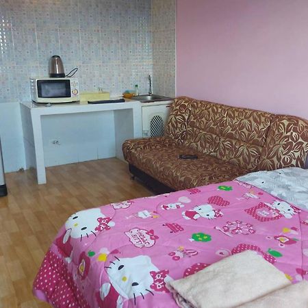 Smart Residence@Muengthongthani Пак Крет Екстериор снимка